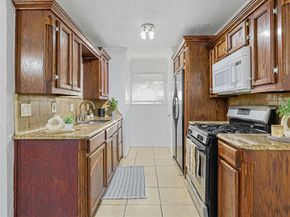 6454  Cinnamon Oaks Drive , Dallas Texas 75241