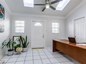5901  Copperwood Lane  1135, Dallas Texas 75248