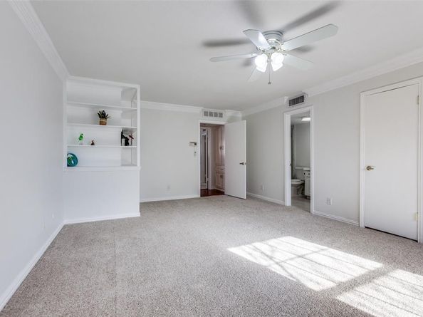 5901  Copperwood Lane  1135, Dallas Texas 75248