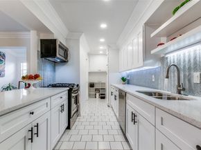 5901  Copperwood Lane  1135, Dallas Texas 75248