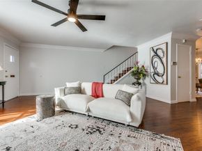5901  Copperwood Lane  1135, Dallas Texas 75248