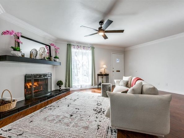 5901  Copperwood Lane  1135, Dallas Texas 75248