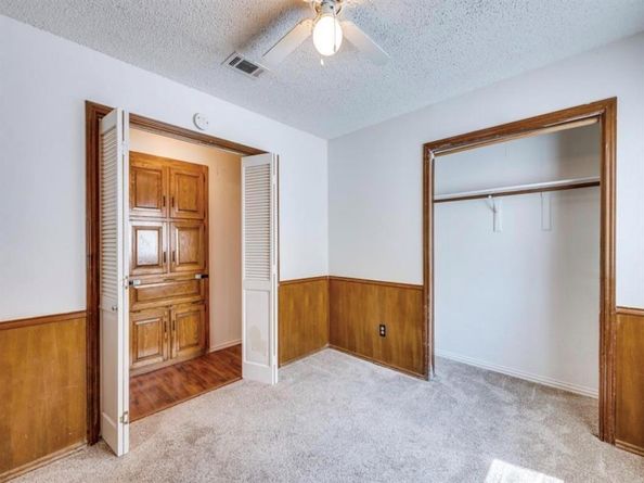 407 S Las Vegas Trail , White Settlement Texas 76108