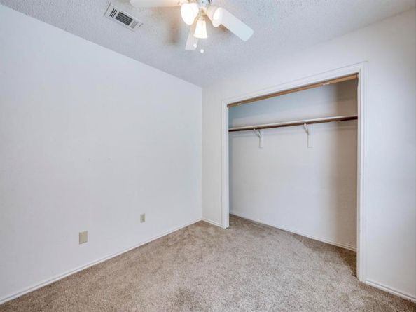 407 S Las Vegas Trail , White Settlement Texas 76108