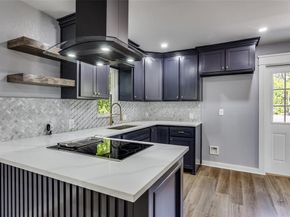 1423 E Davis Avenue , Fort Worth Texas 76104