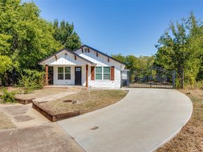 1423 E Davis Avenue , Fort Worth Texas 76104
