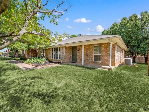 7304  Davis Boulevard , North Richland Hills Texas 76182