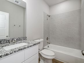 1649 E Terrell Avenue , Fort Worth Texas 76104
