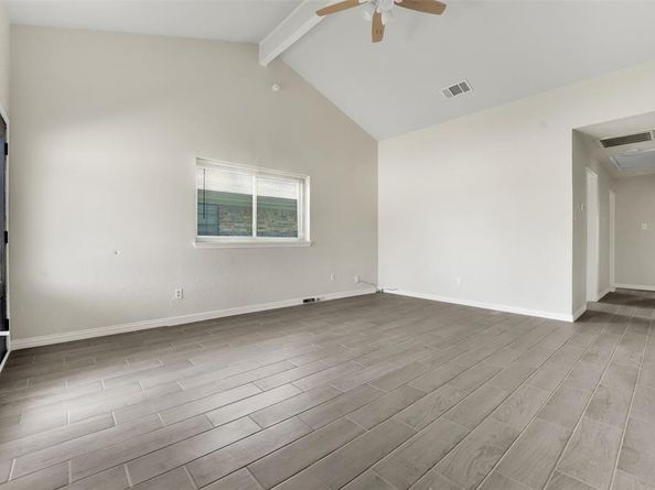 405 S Las Vegas Trail , White Settlement Texas 76108