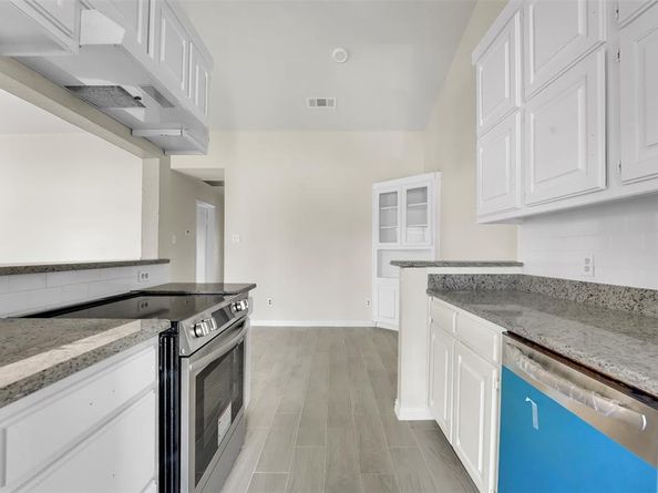 405 S Las Vegas Trail , White Settlement Texas 76108