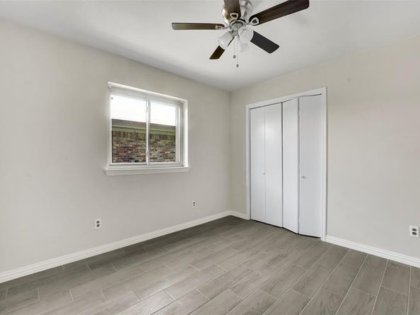 405 S Las Vegas Trail , White Settlement Texas 76108