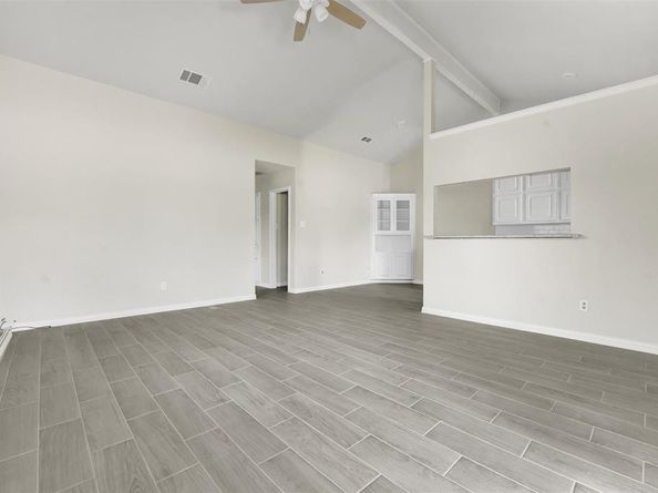 405 S Las Vegas Trail , White Settlement Texas 76108