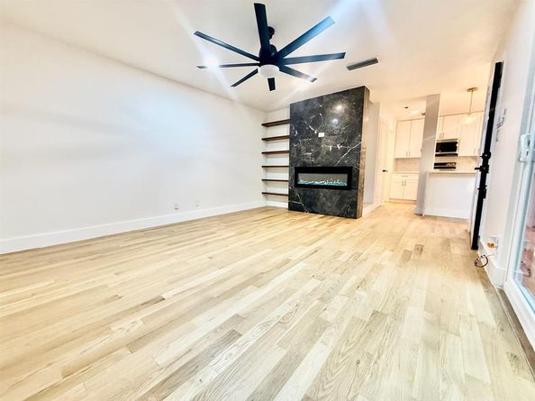 3929  Buena Vista Street  F, Dallas Texas 75204