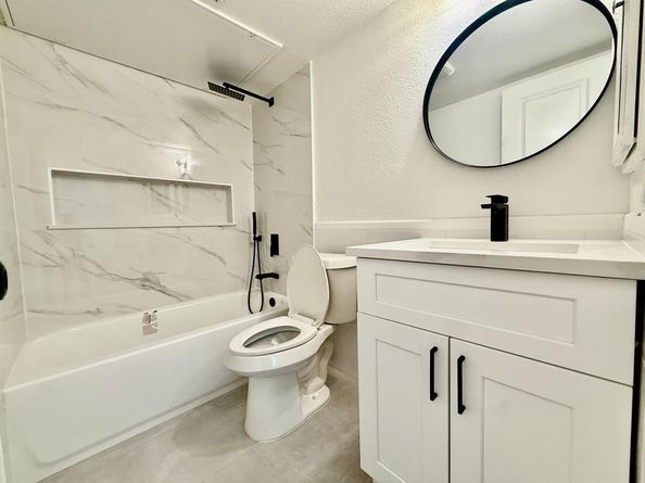 3929  Buena Vista Street  F, Dallas Texas 75204