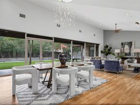 613 N Bailey Avenue , Fort Worth Texas 76107