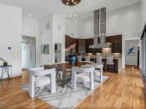 613 N Bailey Avenue , Fort Worth Texas 76107