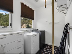 613 N Bailey Avenue , Fort Worth Texas 76107