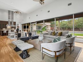 613 N Bailey Avenue , Fort Worth Texas 76107