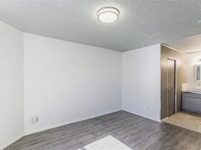 4211  Holland Avenue  208, Dallas Texas 75219