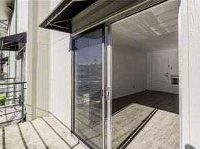 4211  Holland Avenue  208, Dallas Texas 75219