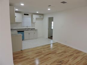 1513  Skyline Drive , River Oaks Texas 76114