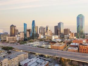 2200  Victory Avenue  2003, Dallas Texas 75219