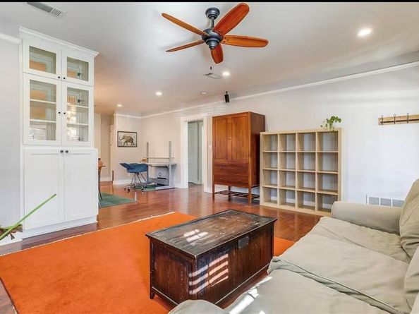 2316 W Magnolia Avenue , Fort Worth Texas 76110