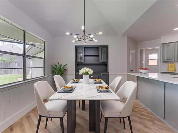 1822  Westshore Drive , Garland Texas 75043