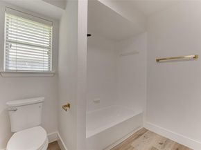 1822  Westshore Drive , Garland Texas 75043