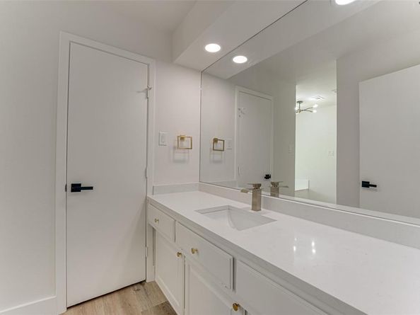 1822  Westshore Drive , Garland Texas 75043