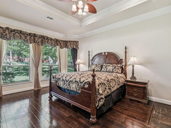 2221  Southern Oaks Drive , Cedar Hill Texas 75104