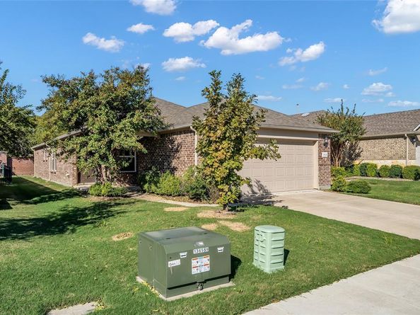 8845  Twin Pines Lane , Frisco Texas 75036