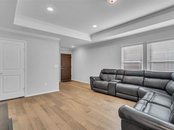 8845  Twin Pines Lane , Frisco Texas 75036