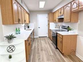 1813  Bardfield Avenue , Garland Texas 75041