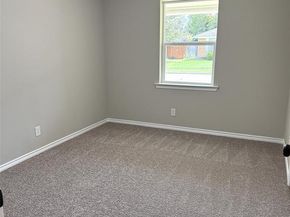 1813  Bardfield Avenue , Garland Texas 75041