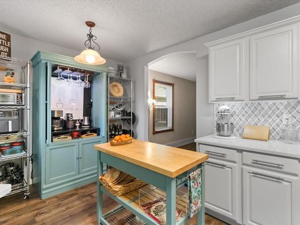 716  Glenview Drive , Mansfield Texas 76063