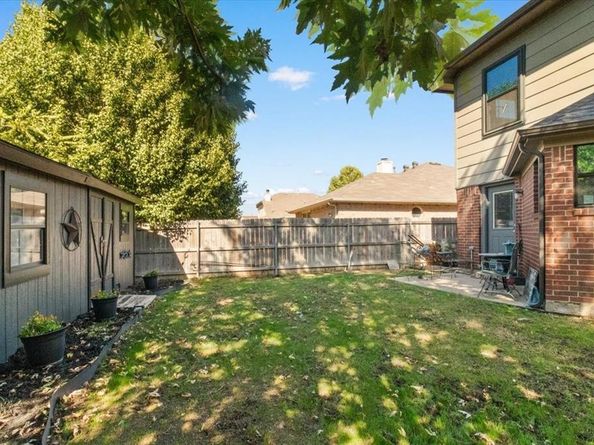 716  Glenview Drive , Mansfield Texas 76063