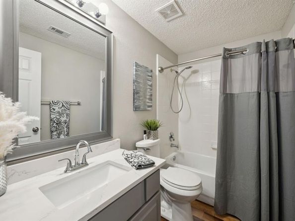 2709  Planetree Drive , Rowlett Texas 75089