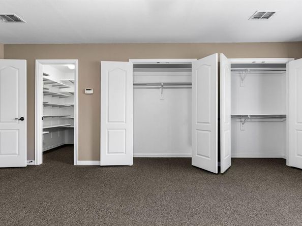 1715  Bluffview Lane , Carrollton Texas 75007