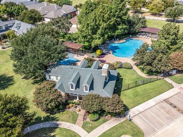 1715  Bluffview Lane , Carrollton Texas 75007