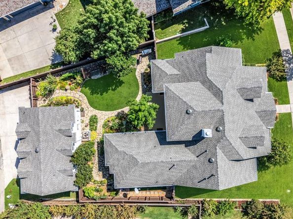 1715  Bluffview Lane , Carrollton Texas 75007