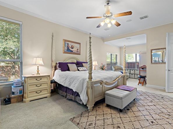 9352  Blanco Drive , Lantana Texas 76226