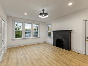 4845  Swiss Avenue  301, Dallas Texas 75204