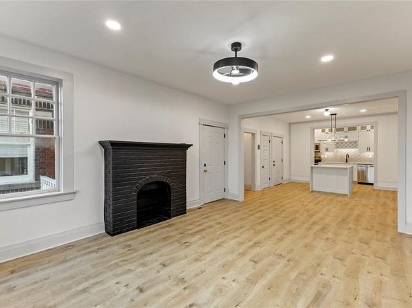 4845  Swiss Avenue  301, Dallas Texas 75204