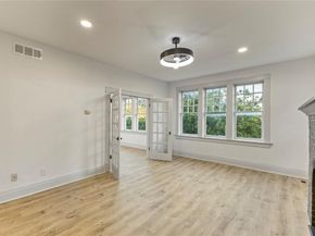 4845  Swiss Avenue  301, Dallas Texas 75204