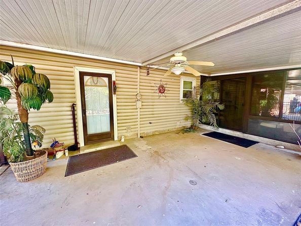 813  Mullins  , Lewisville Texas 75057