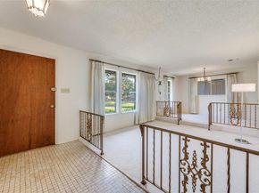 3511  Rio Grande Circle , Dallas Texas 75233