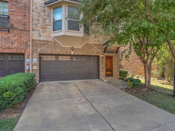 1542  Biltmore Lane , Irving Texas 75063