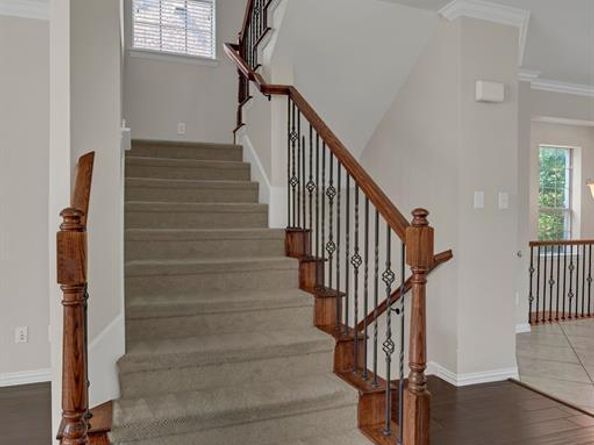 1542  Biltmore Lane , Irving Texas 75063