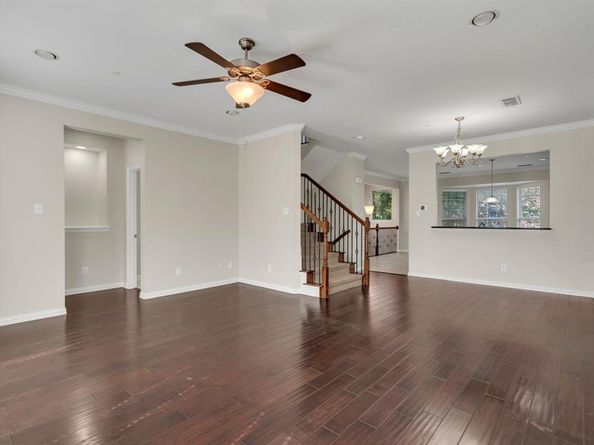 1542  Biltmore Lane , Irving Texas 75063